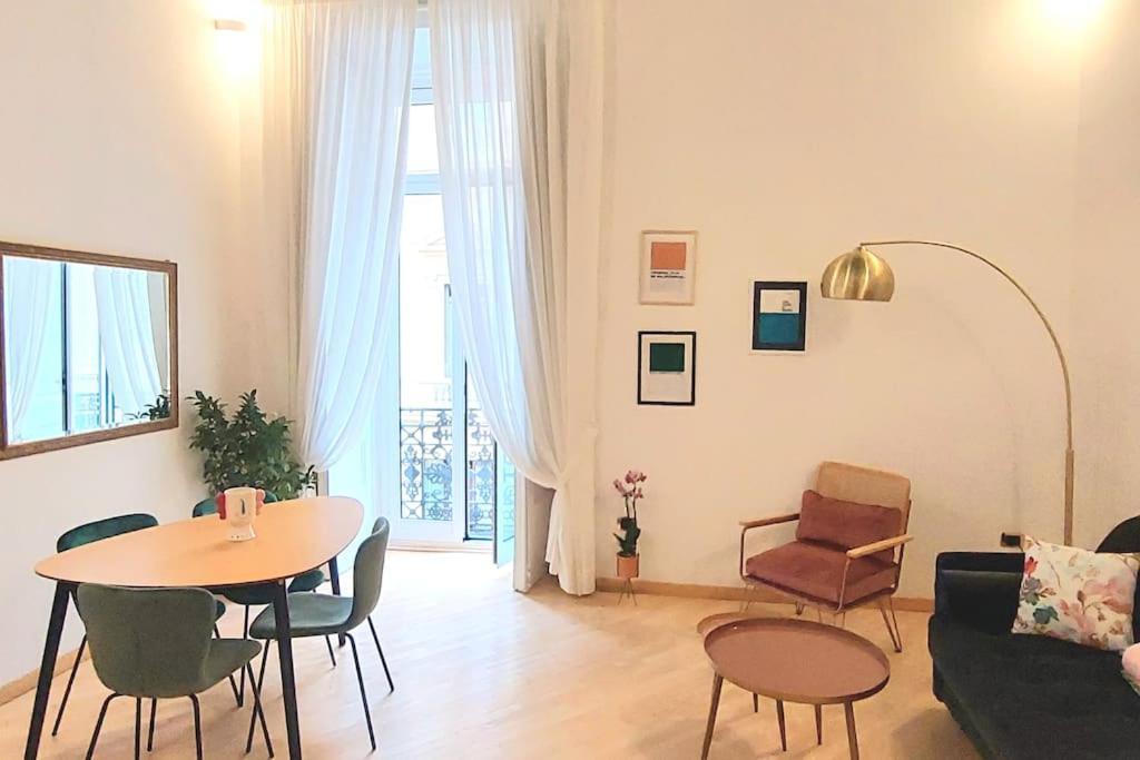 Maison In Centro 那不勒斯 外观 照片