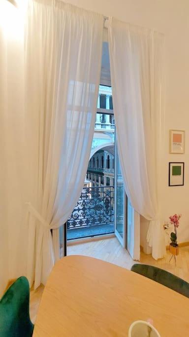 Maison In Centro 那不勒斯 外观 照片