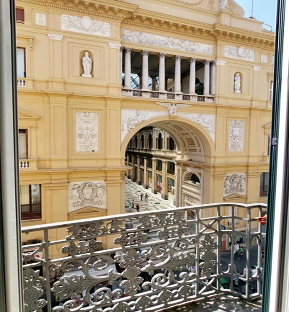 Maison In Centro 那不勒斯 外观 照片